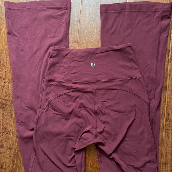 red merlot Lululemon groove super high rise leggings barley worn - Picture 2 of 4